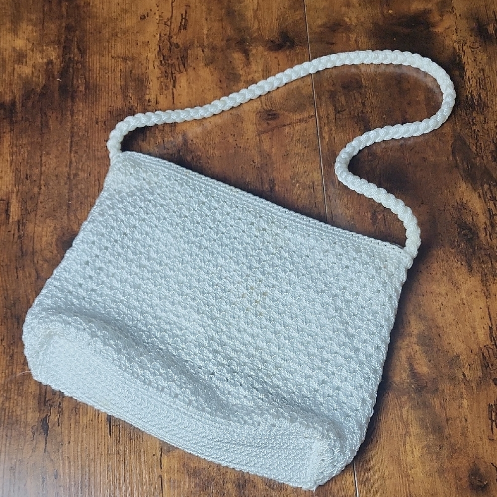 LINA‎ | White Textured Crocheted Shoulder Bag With Zippered Pockets